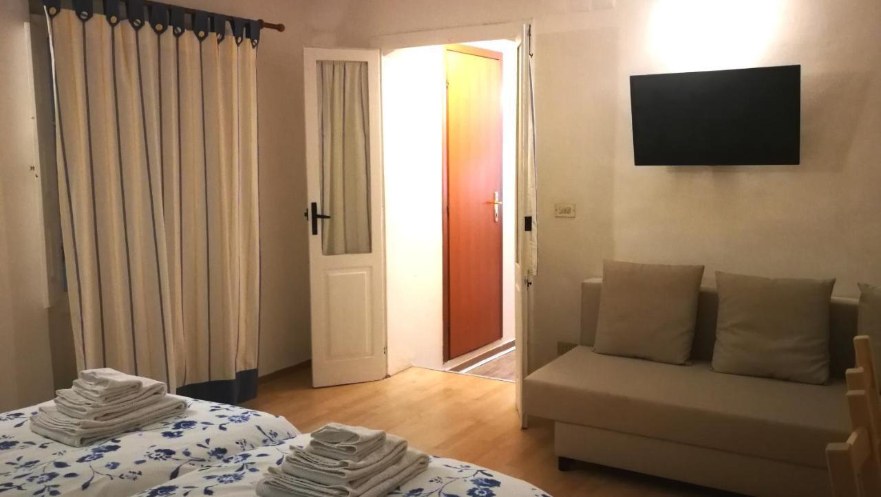 Your Shelter - Private Apartment Bari